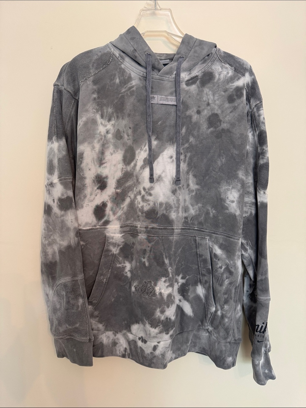 Nike  Tie-Dye Pullover Hoodie